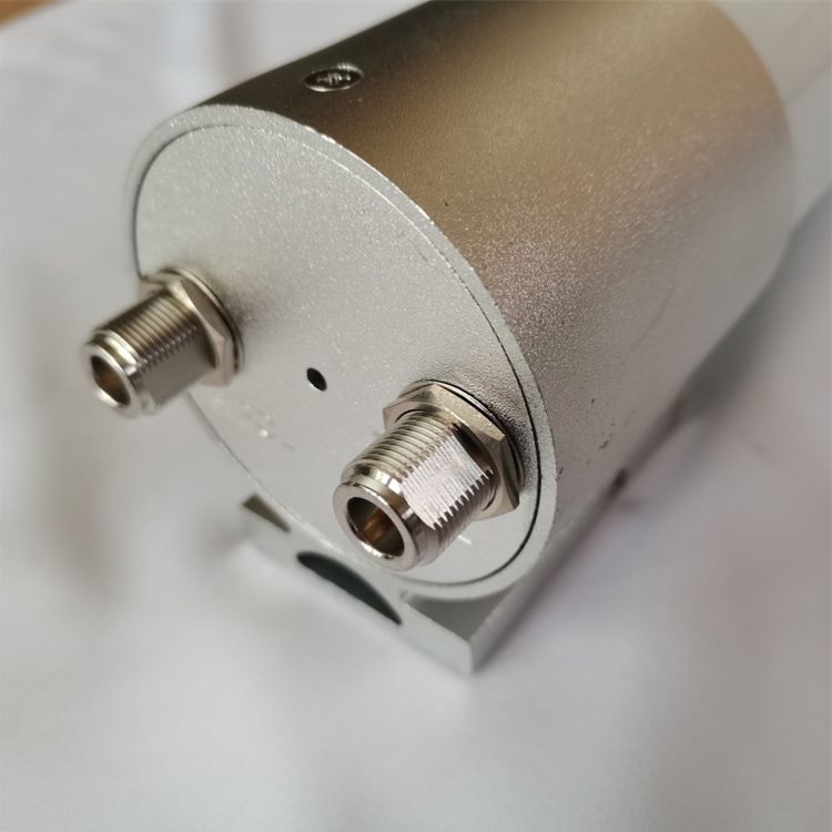 698 - 2700 Mhz 6 Dbi Mimo Omni Antenna